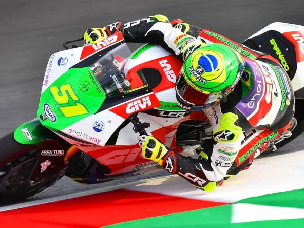 FbrMm1wXEAEMh7s_edited